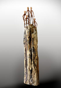 bois flotté, acier, poudre de marbre, patine 110x22x20 cm